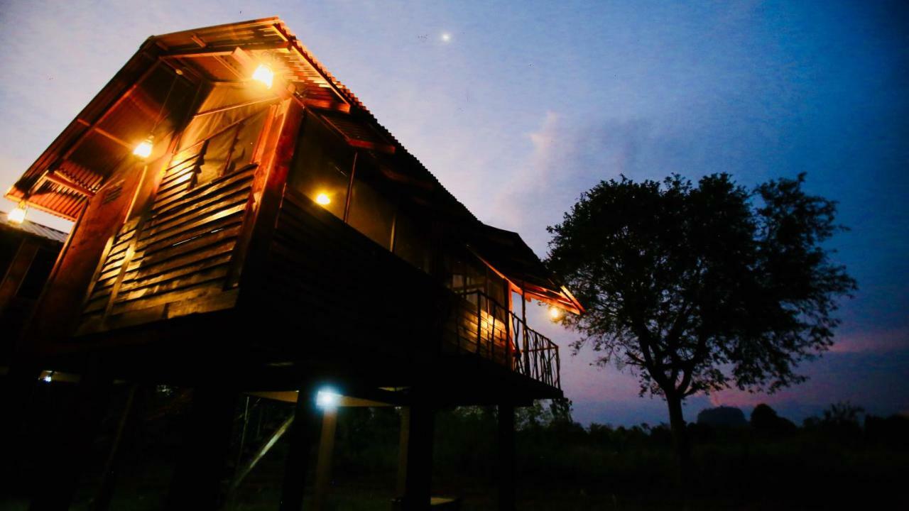 Chena Huts Eco Resort Sigiriya Luaran gambar