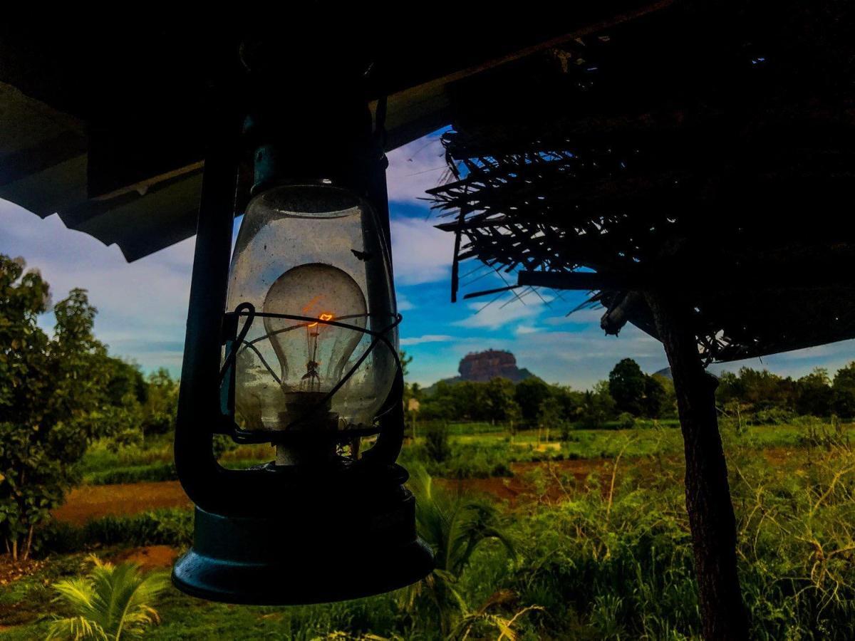 Chena Huts Eco Resort Sigiriya Luaran gambar